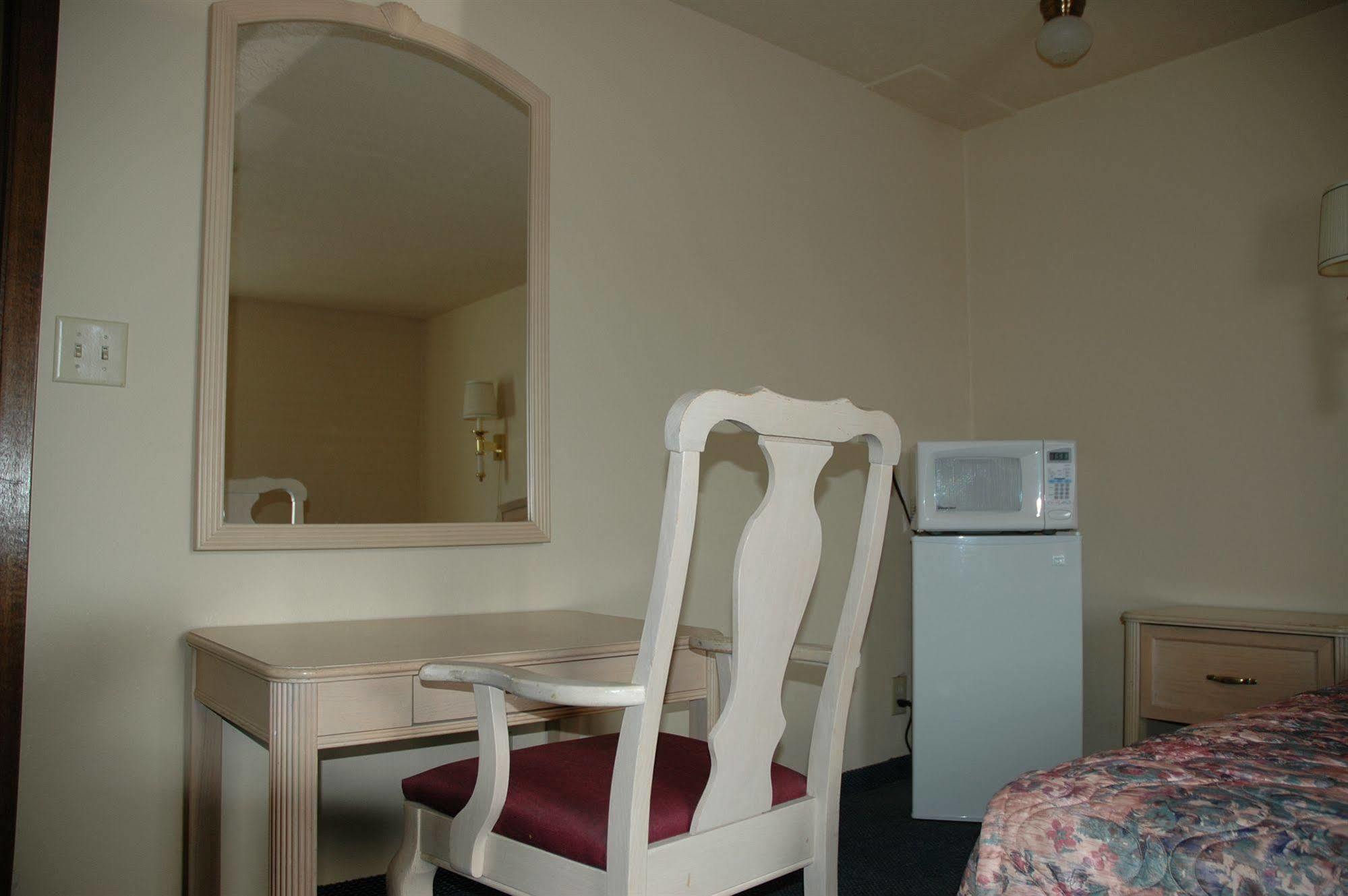 Budget Motel Delta Ngoại thất bức ảnh
