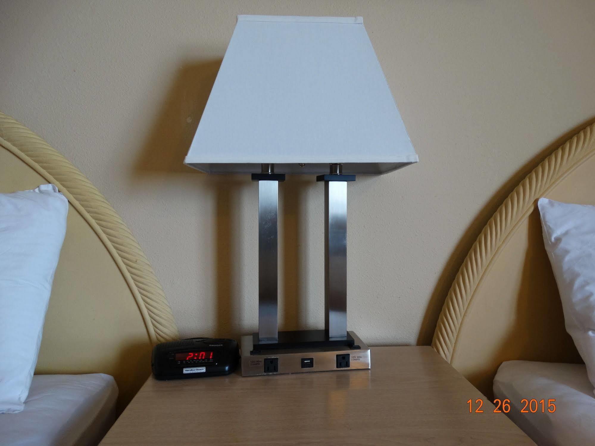 Budget Motel Delta Ngoại thất bức ảnh