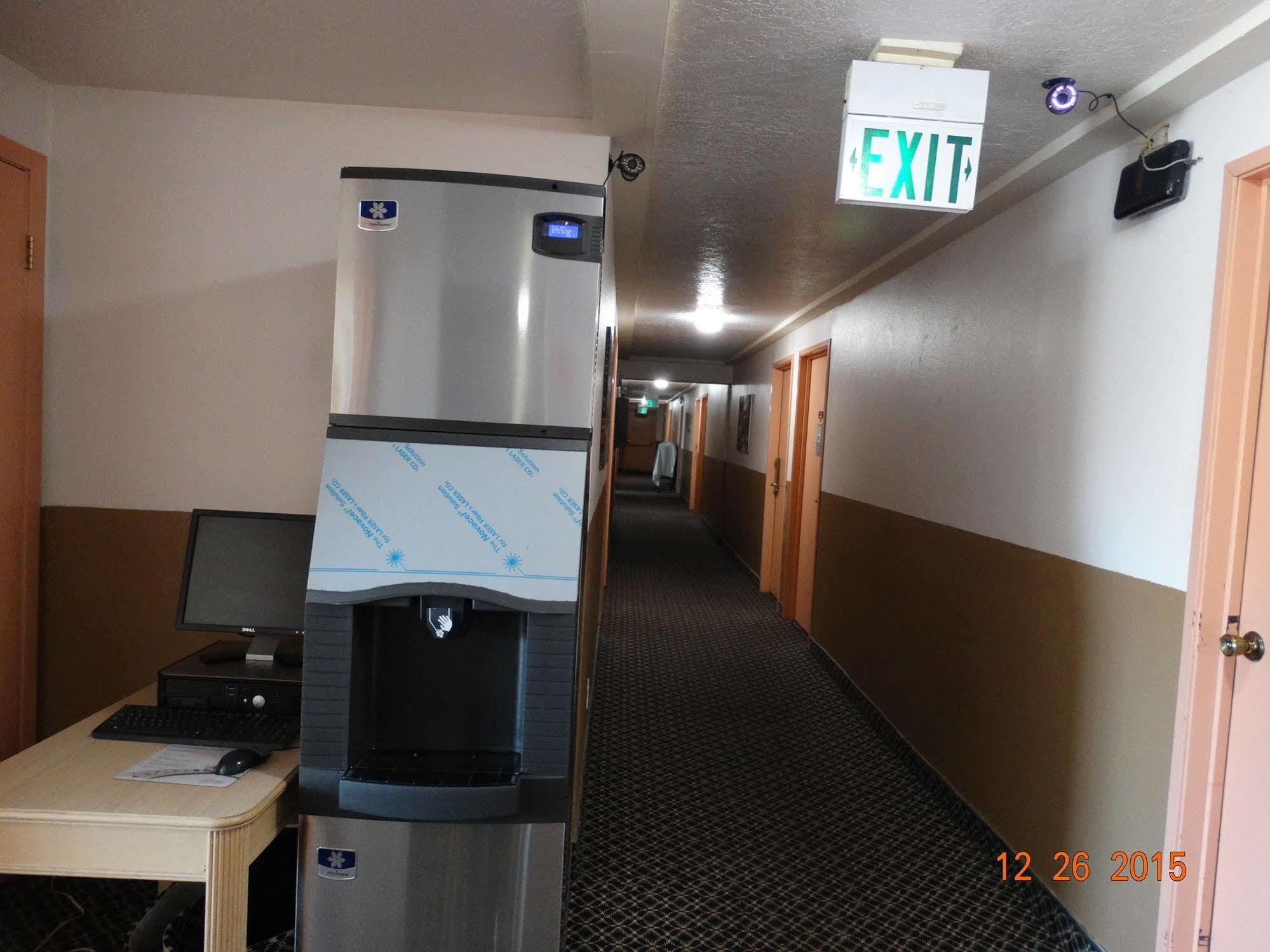 Budget Motel Delta Ngoại thất bức ảnh